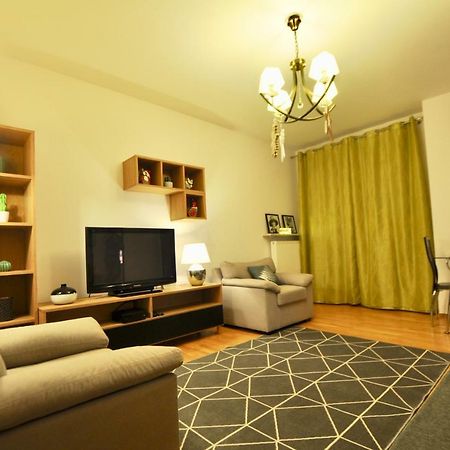 Mlociny Metro Apartment Varsavia Esterno foto